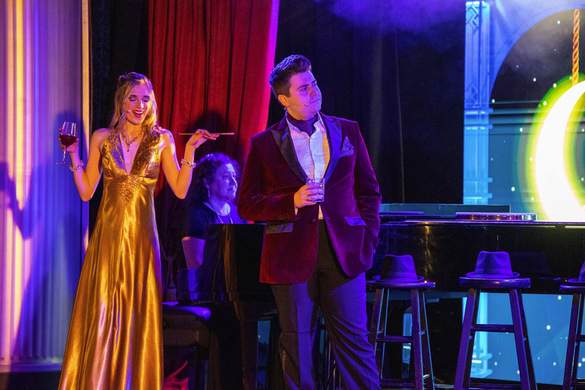 Azamara Cruises Azamara Journey Club Crooner © Tim Faircloth, Azamara Cruises1.jpg